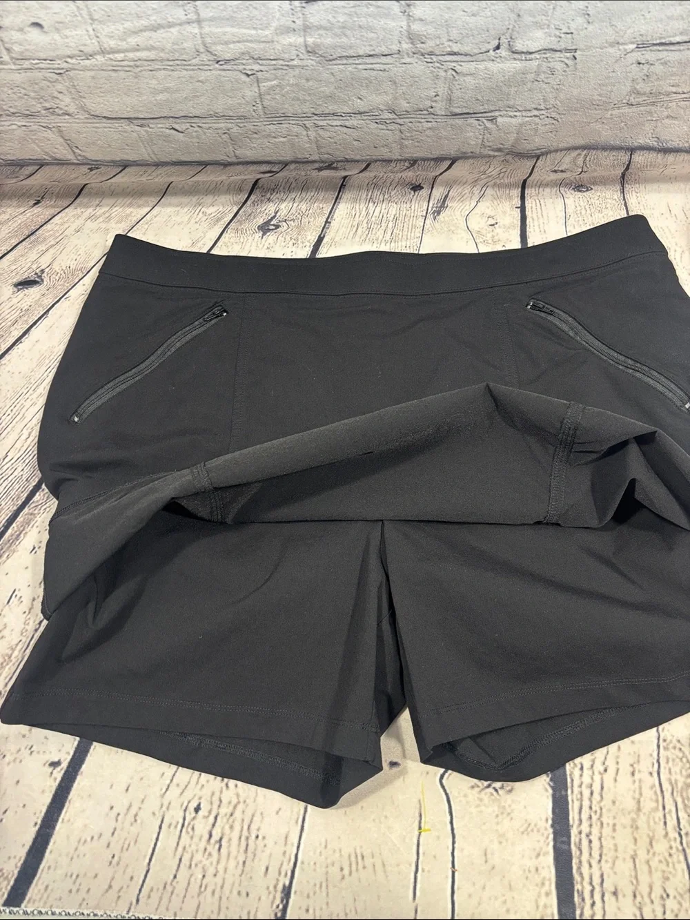 Chico's Black Mini Skort /Golf Skirt with Zip Pockets